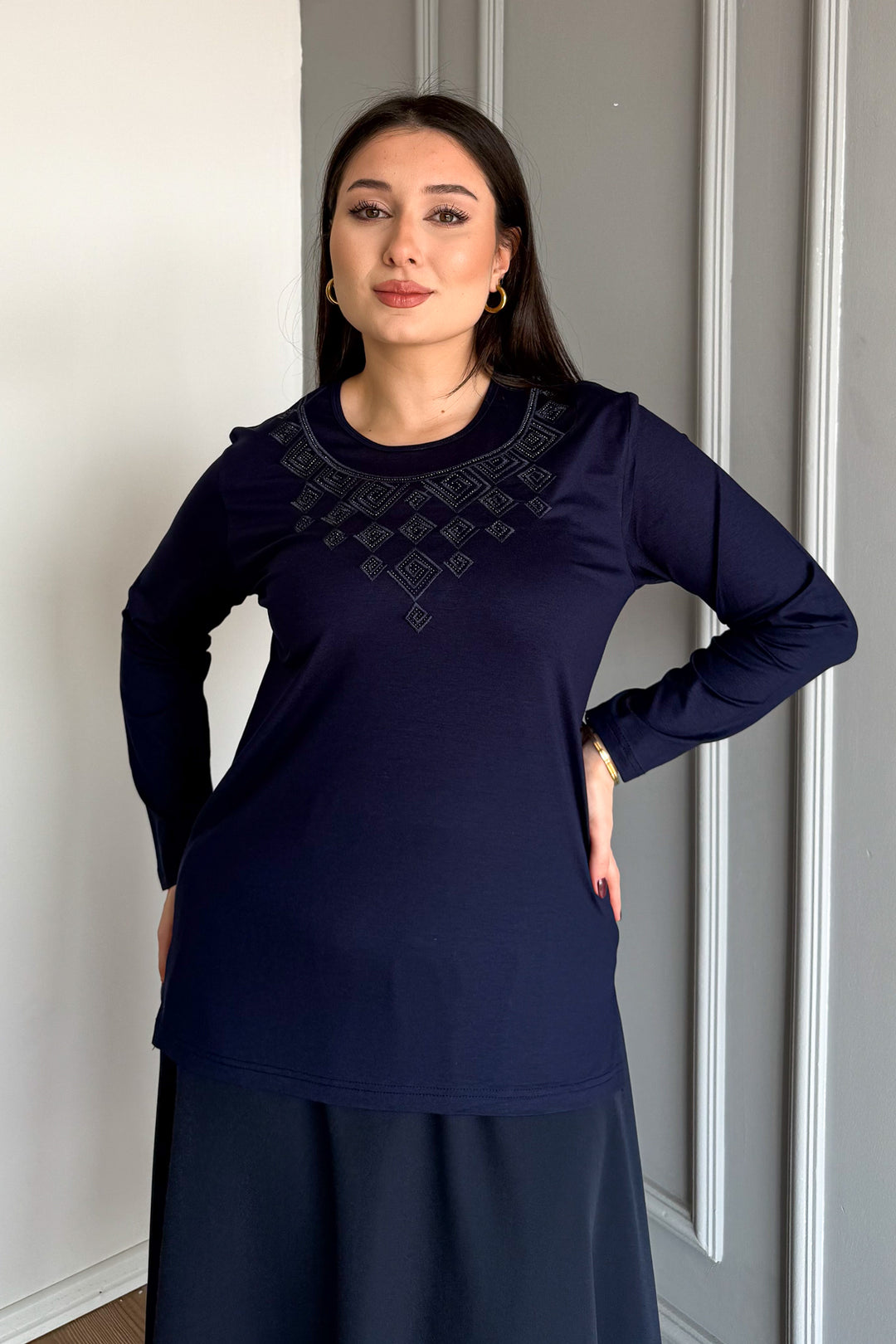 MPL Woman's Stone-Embellished Knit Blouse 08 - Boulder