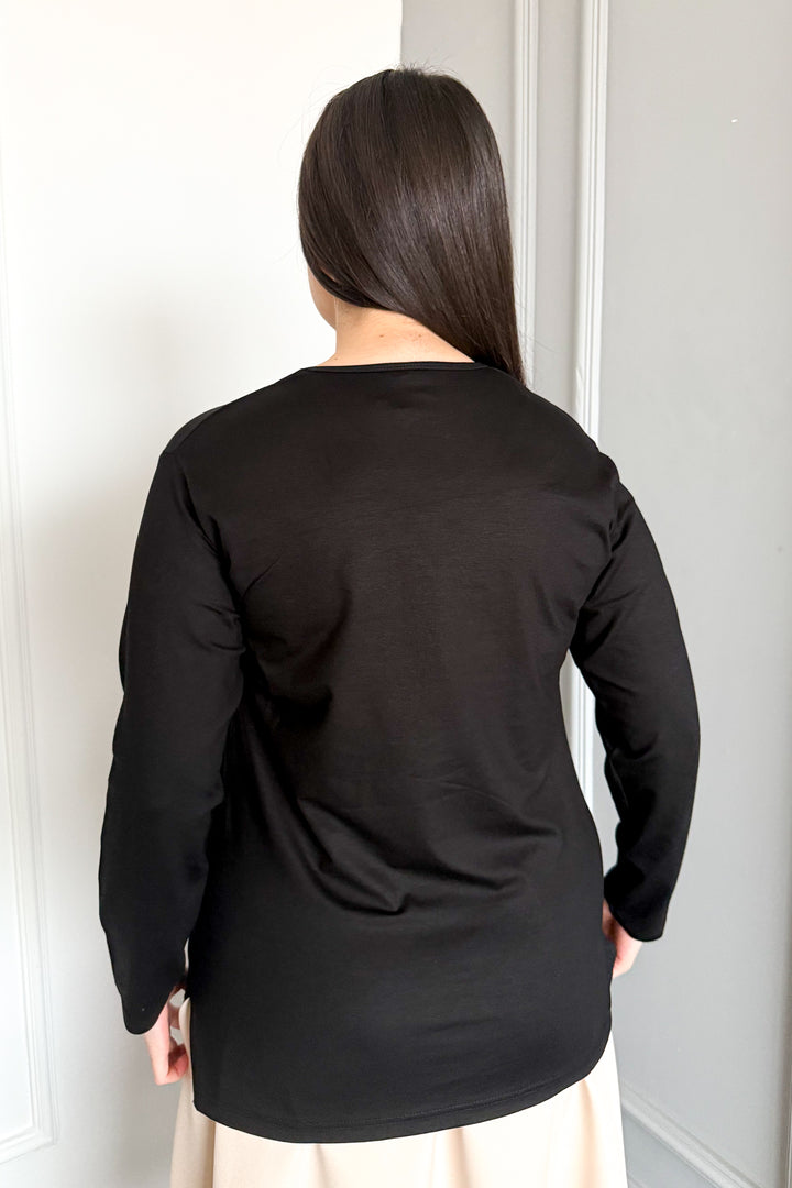 MPL Woman's Stone-Embellished Knit Blouse 09 - Coeur dAlene