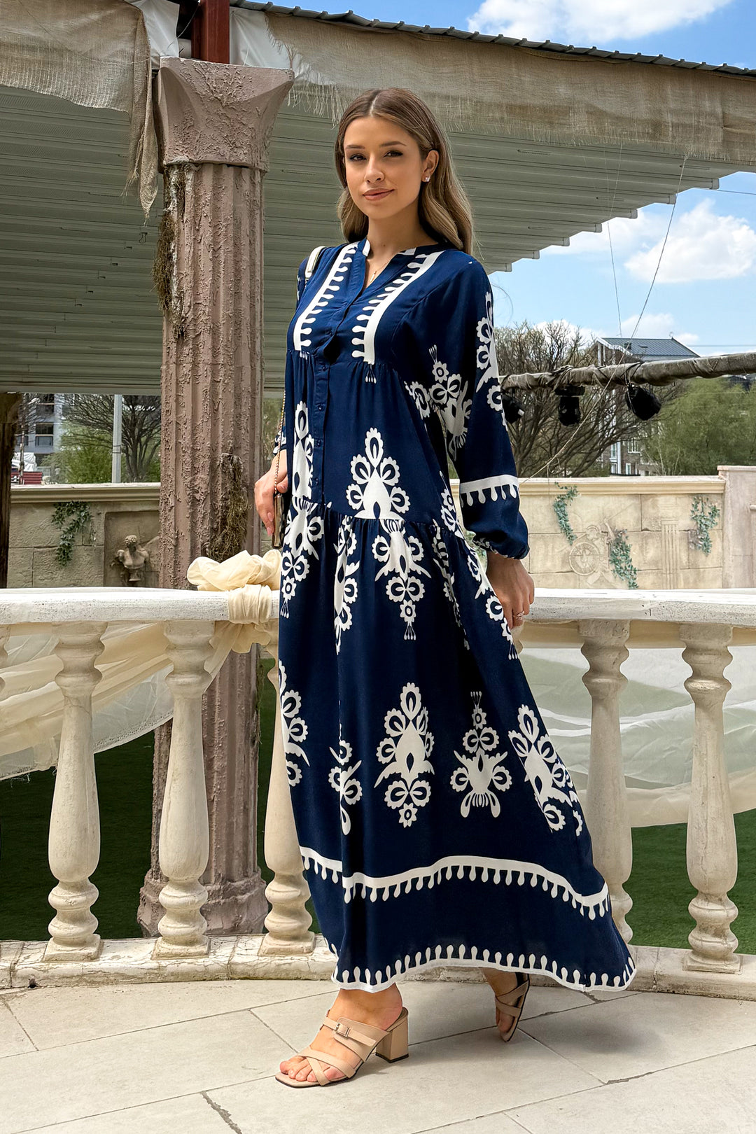 MPL Woman Dress 2423 - Wiener Neustadt