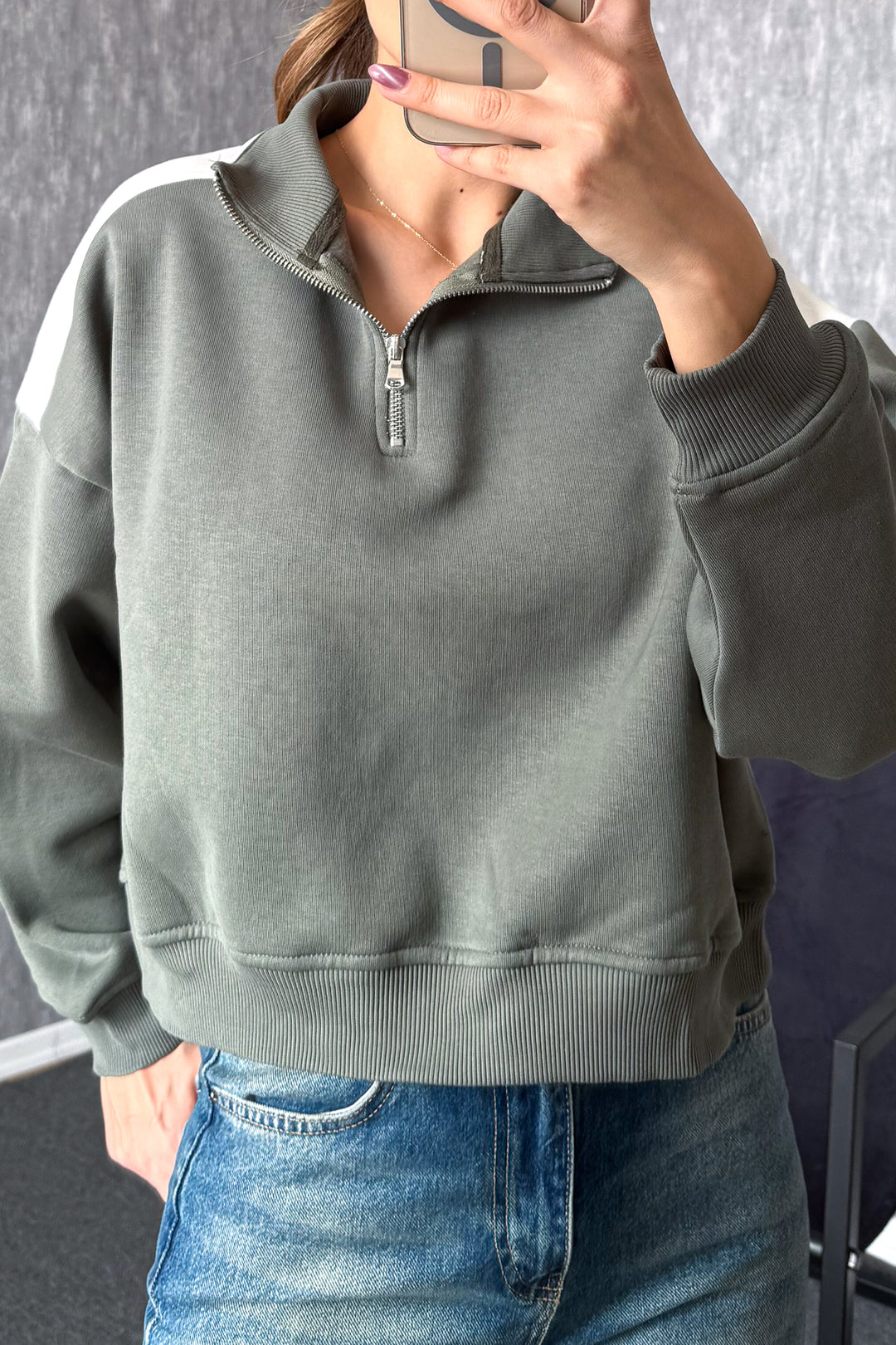 MPL Women's Zippered Shirt Collar Sweatshirt 21986 - Milton