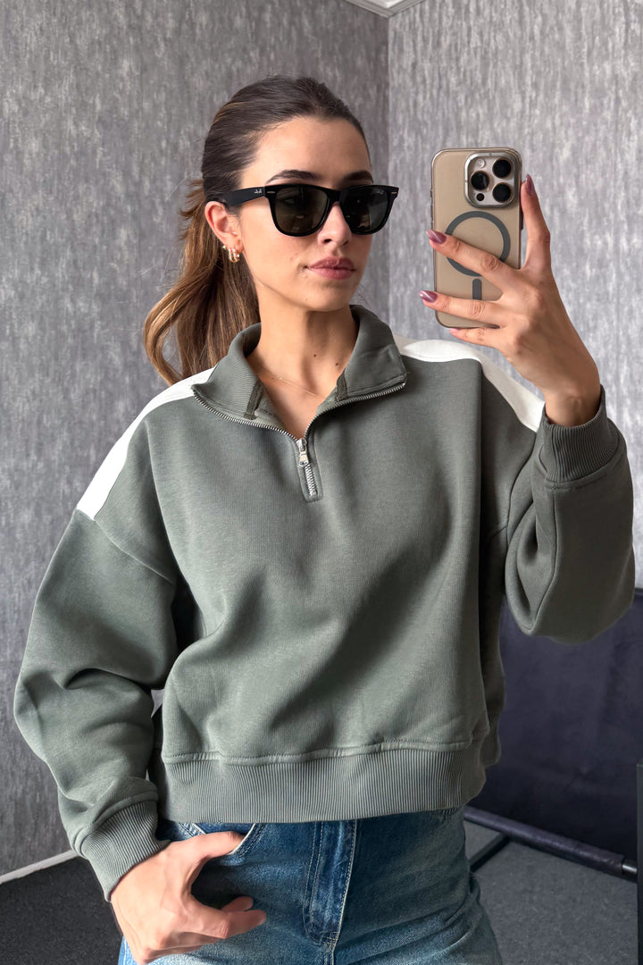 MPL Women's Zippered Shirt Collar Sweatshirt 21986 - Milton