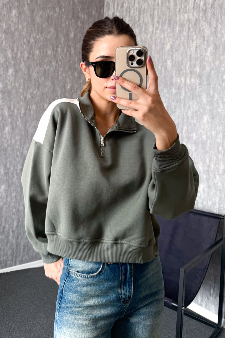 MPL Women's Zippered Shirt Collar Sweatshirt 21986 - Milton