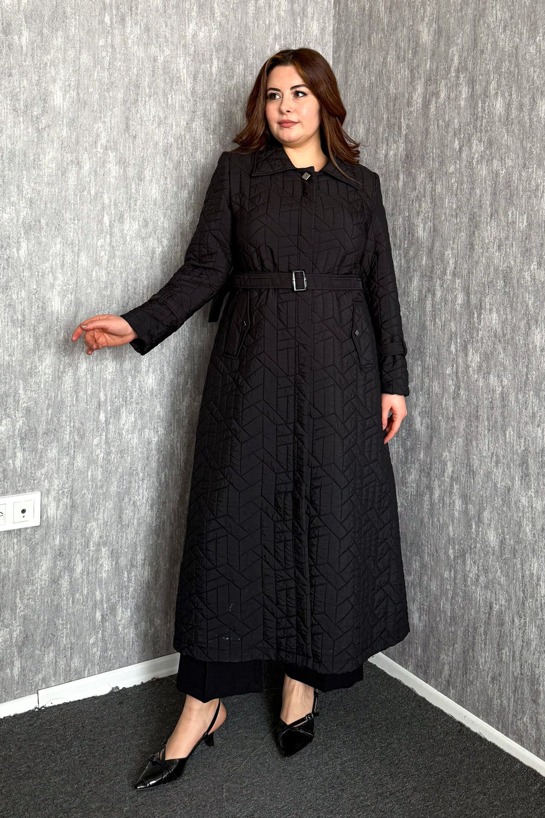 MPL Woman Quilted Long Coat - Yasynuvata