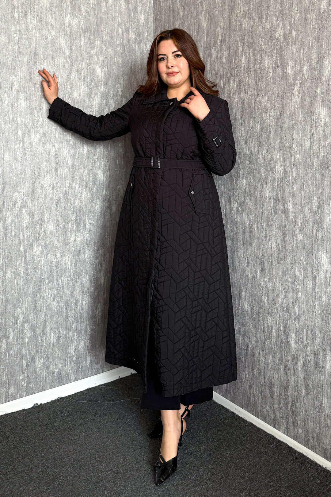 MPL Woman Quilted Long Coat - Yasynuvata