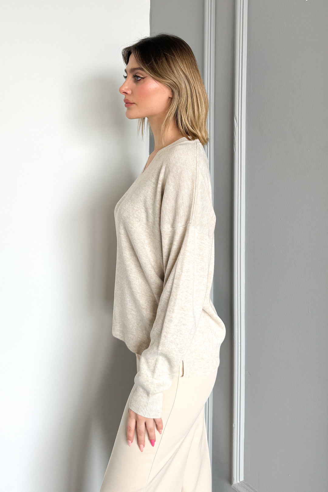 MPL Women's V-neck Sweater 15387 - Rincón de Romos