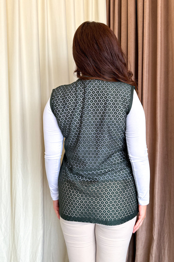 MPL Woman Lace Short Vest 260 - Sutton in Ashfield