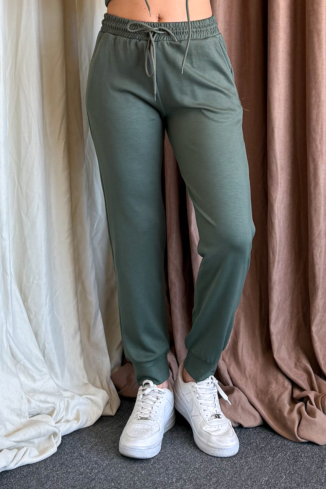 MPL Women's Kangaroo Pocket Tracksuit 968 - Laeken