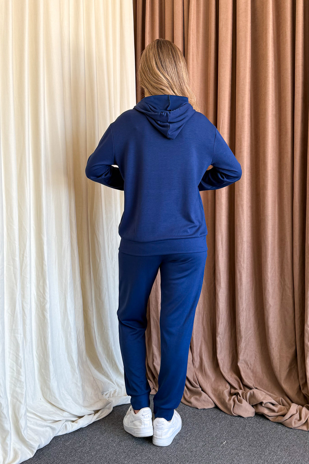 MPL Women's Kangaroo Pocket Tracksuit 968 - Varash