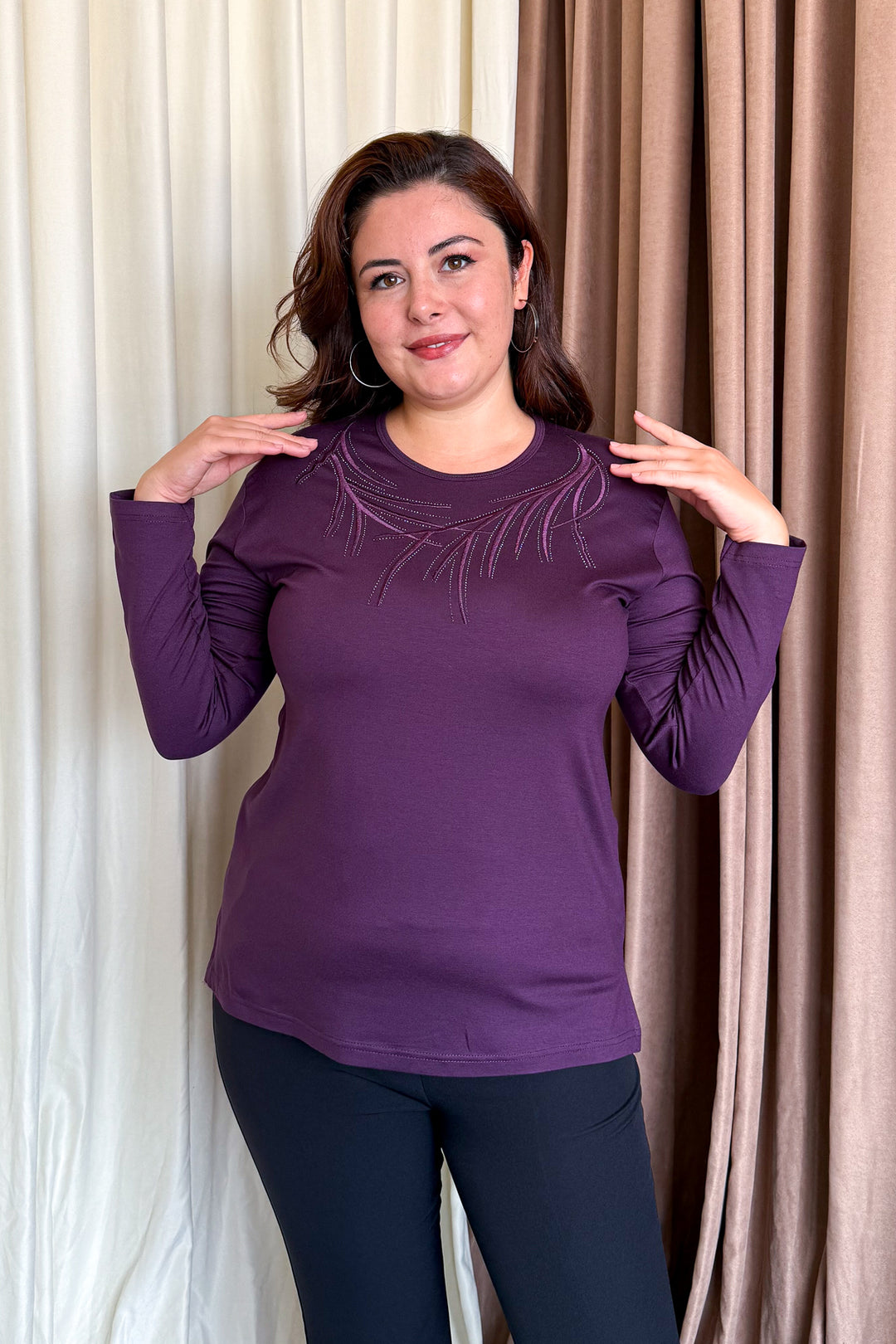 MPL Woman's Blouse with Stone Embroidery 12 - Brovary