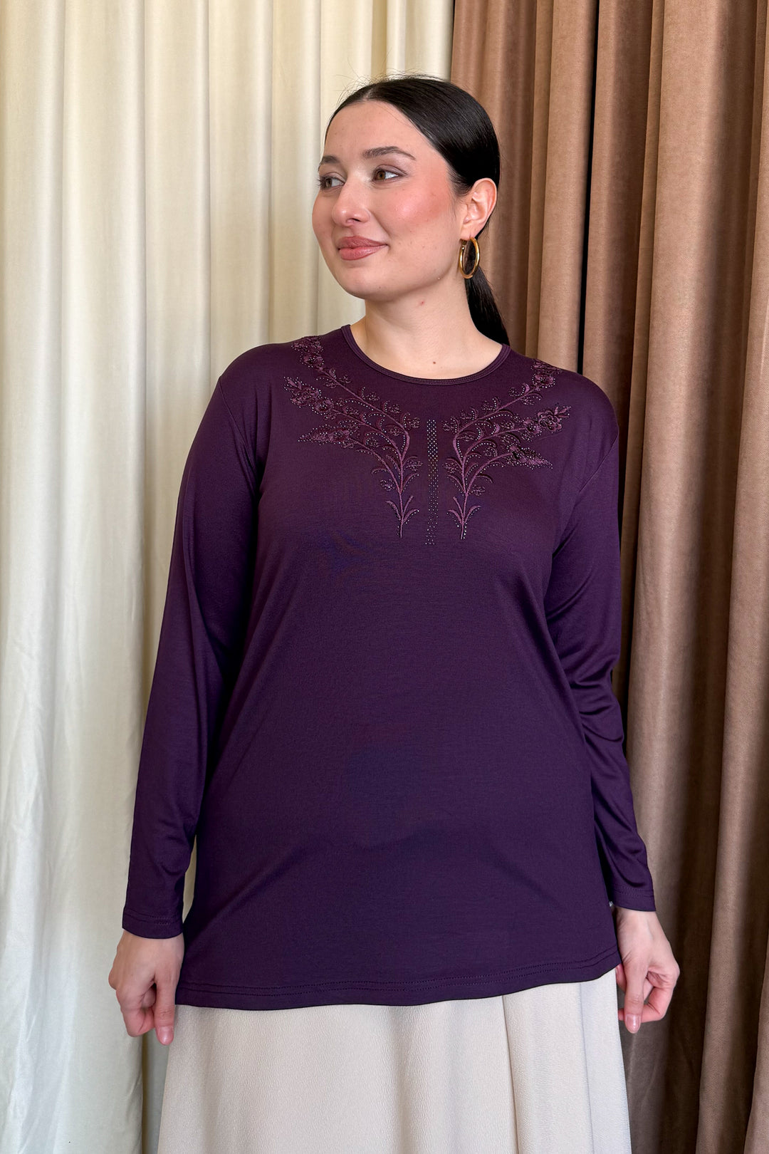 MPL Woman's Blouse with Stone Embroidery 11 - Gavá