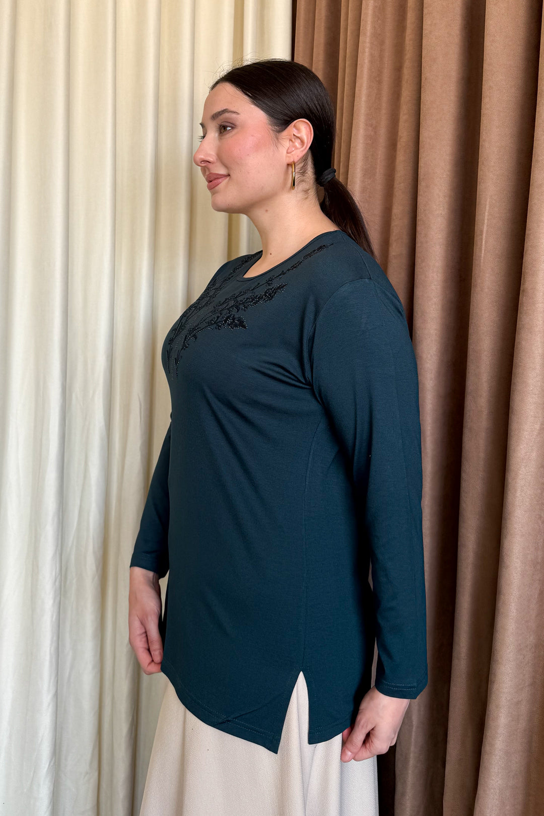 MPL Woman's Blouse with Stone Embroidery 11 - Tonalá
