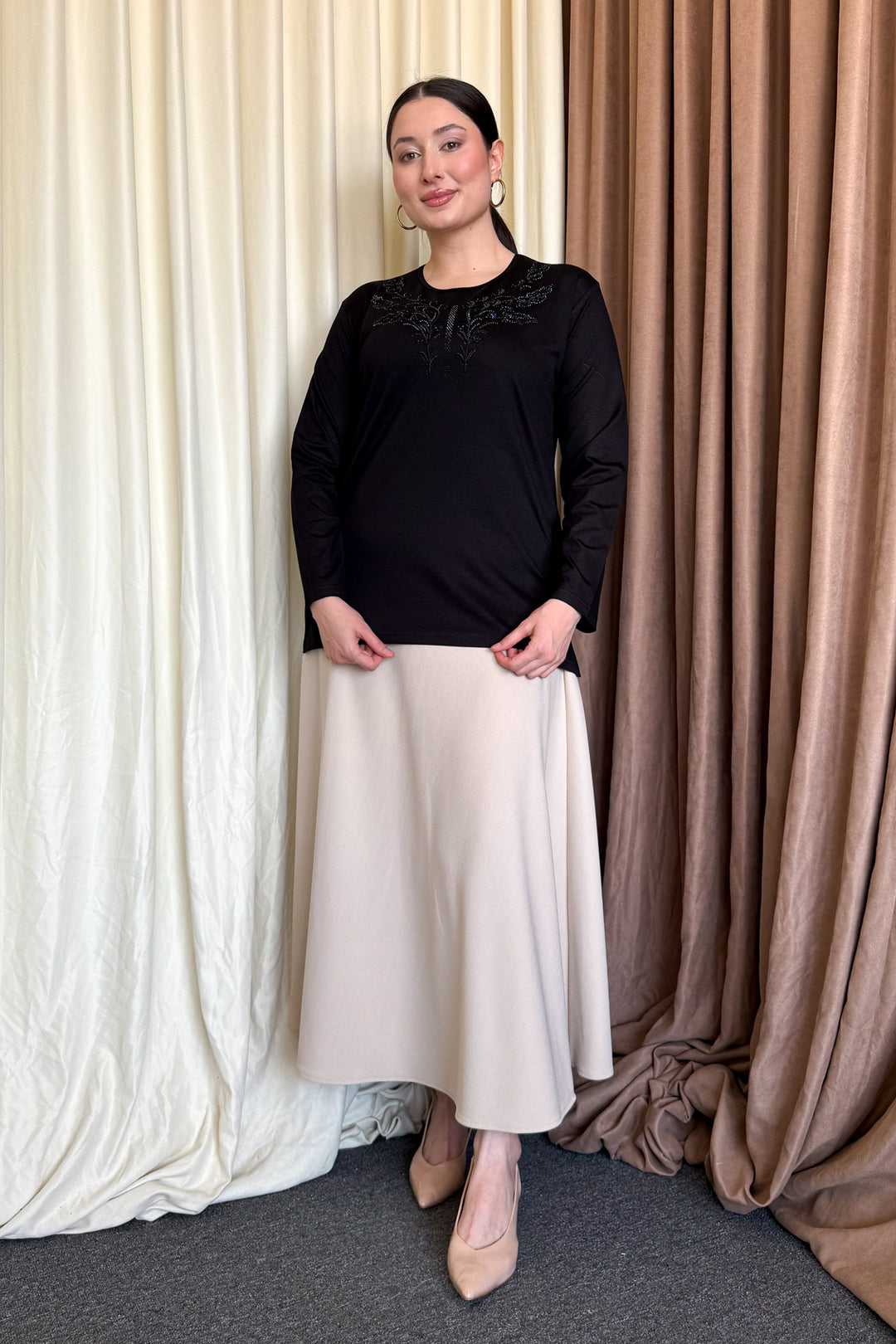MPL Woman's Blouse with Stone Embroidery 11 - Umán