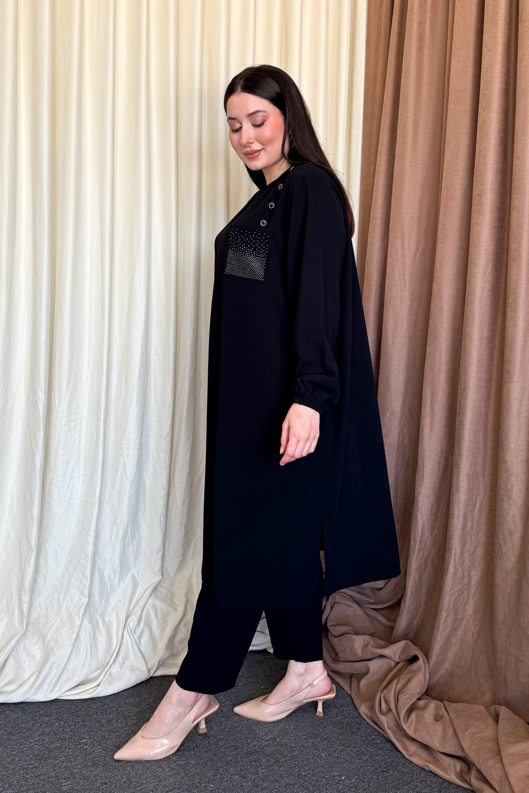 MPL Women's 2-Piece Suit - Yasynuvata