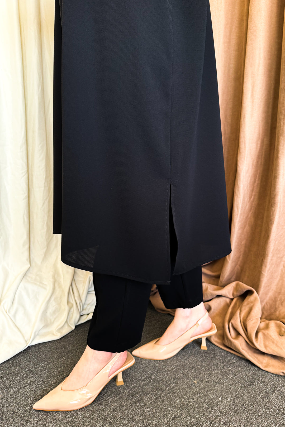 MPL Women's 2-Piece Suit - Yasynuvata