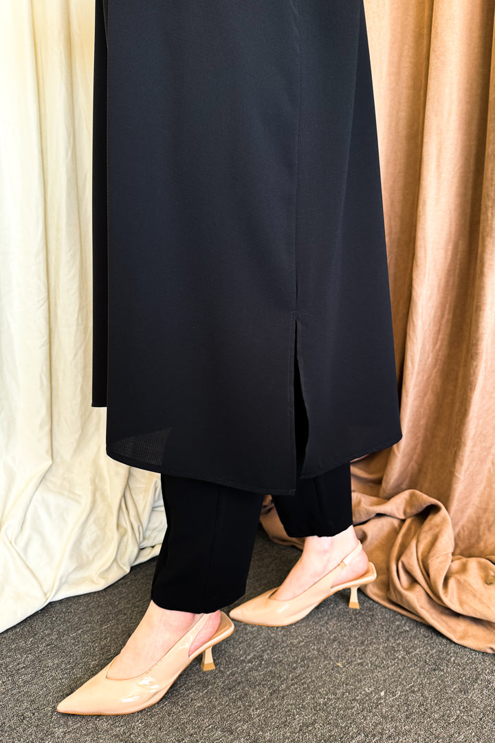 MPL Women's 2-Piece Suit - Yasynuvata