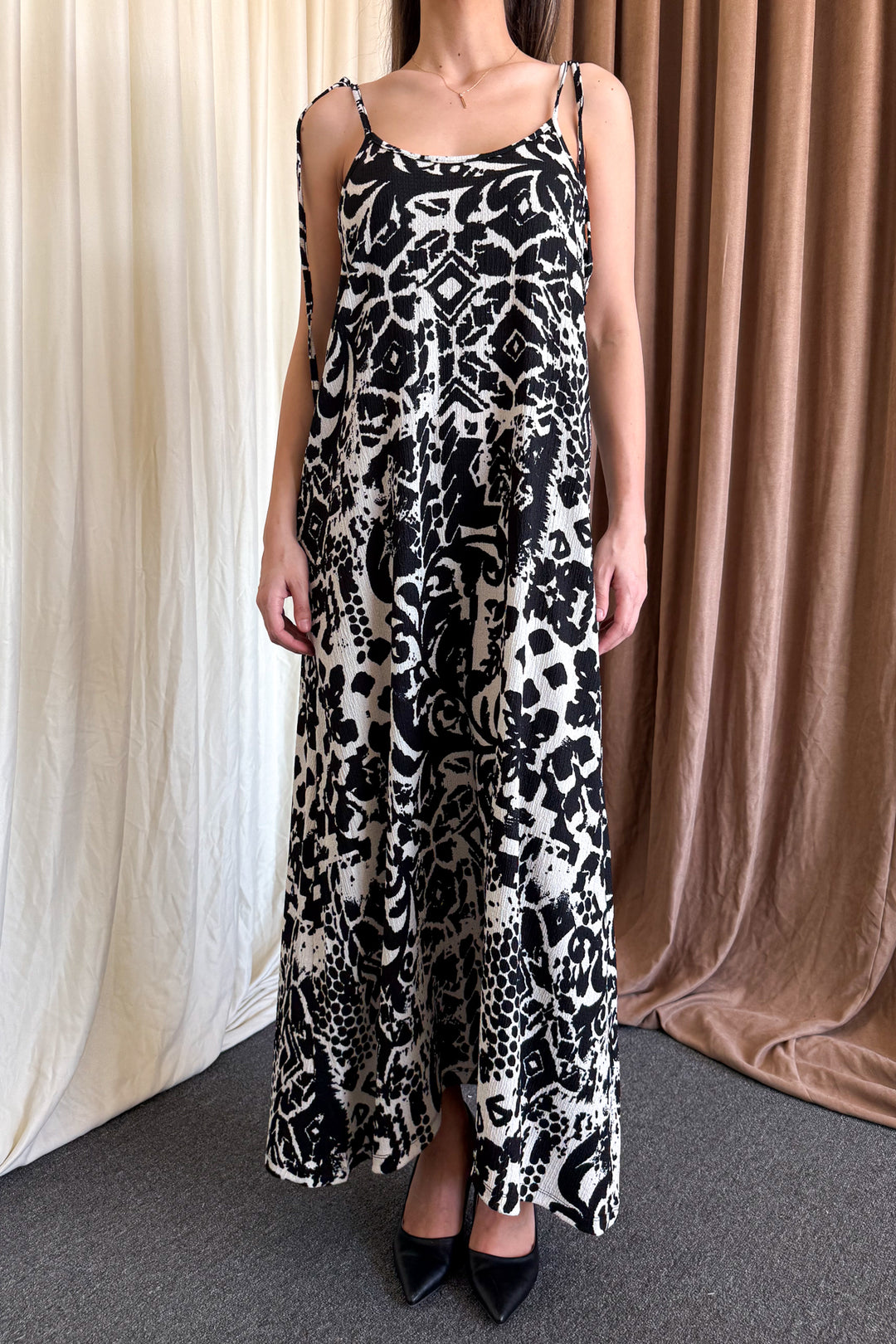 MPL Woman Patterned V-Neck Strappy Long Dress 5693 - Warrington