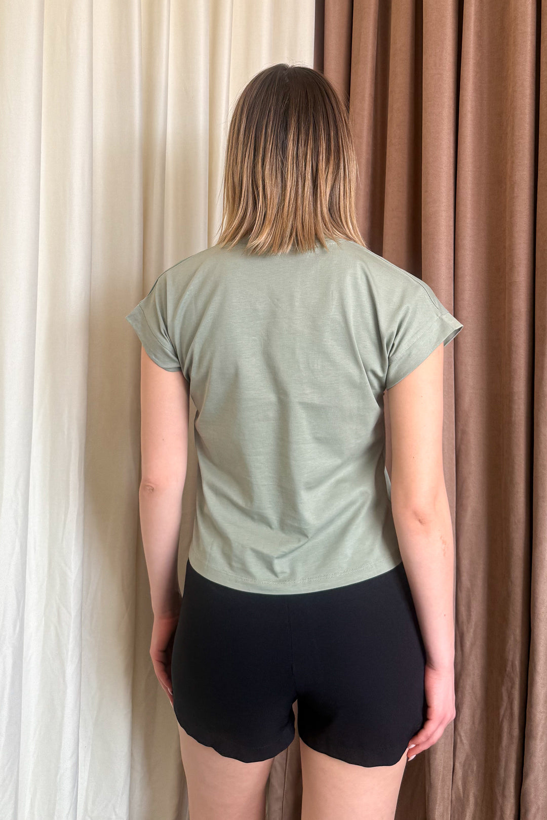 MPL Women's Front Diamond Stone Round Neck T-shirt 5817 - Nijkerk