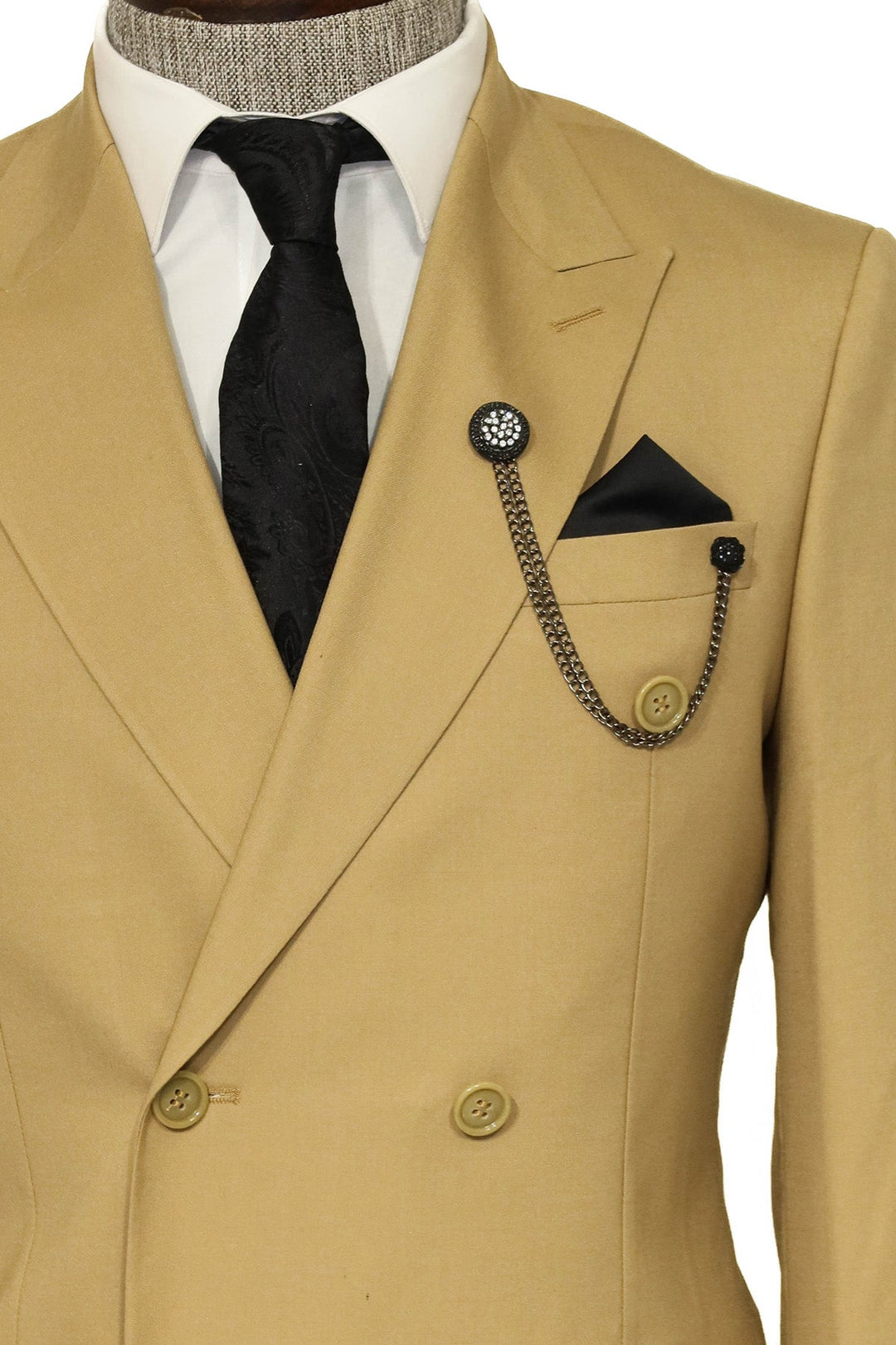 WSS Wide Peak Collar Slim Fit Cream Men Double-Breasted Suit  - Anaheim