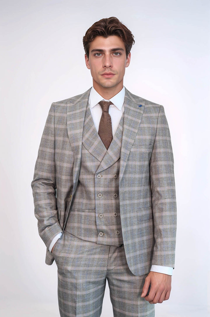 WSS Single Button Peak Lapel 3-Piece Suit in Beige - Deggendorf