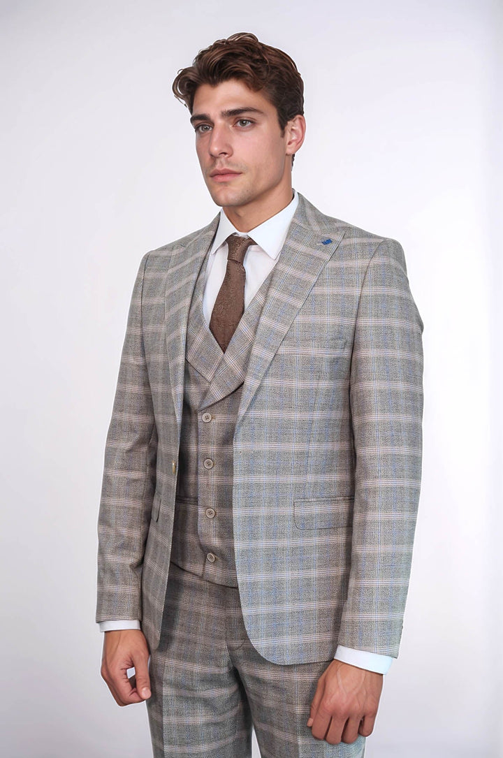 WSS Single Button Peak Lapel 3-Piece Suit in Beige - Deggendorf
