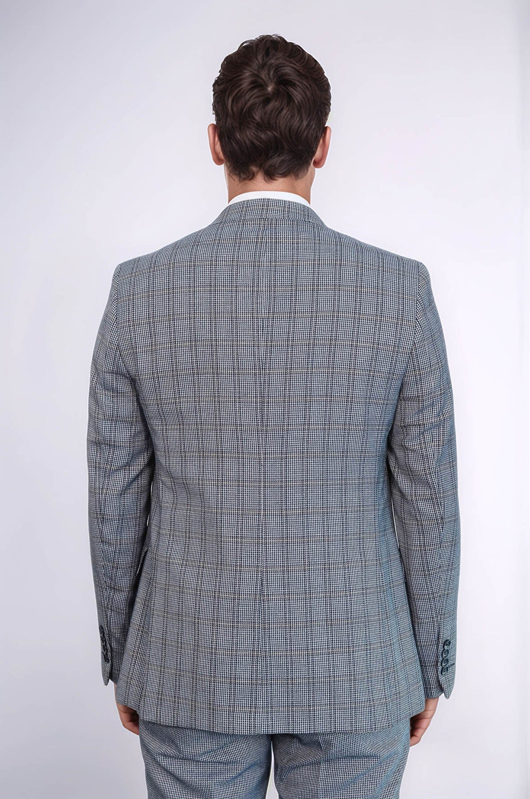 WSS Plaid Navy Slim-Fit Vested Suit  - Draguignan