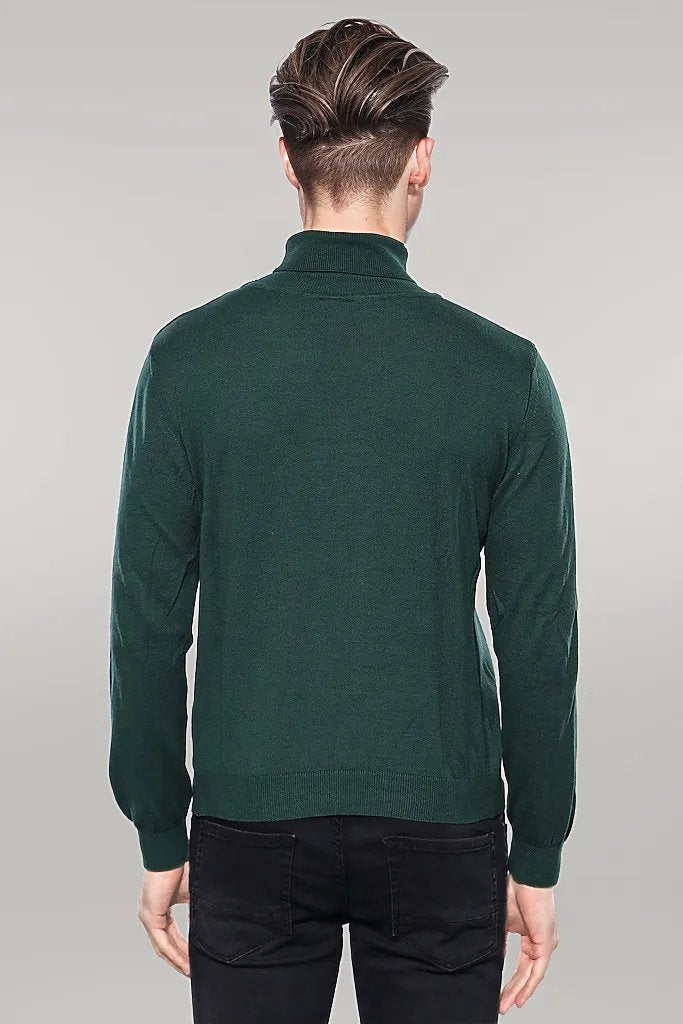 WSS Turtleneck Green Men Sweater  - Singen