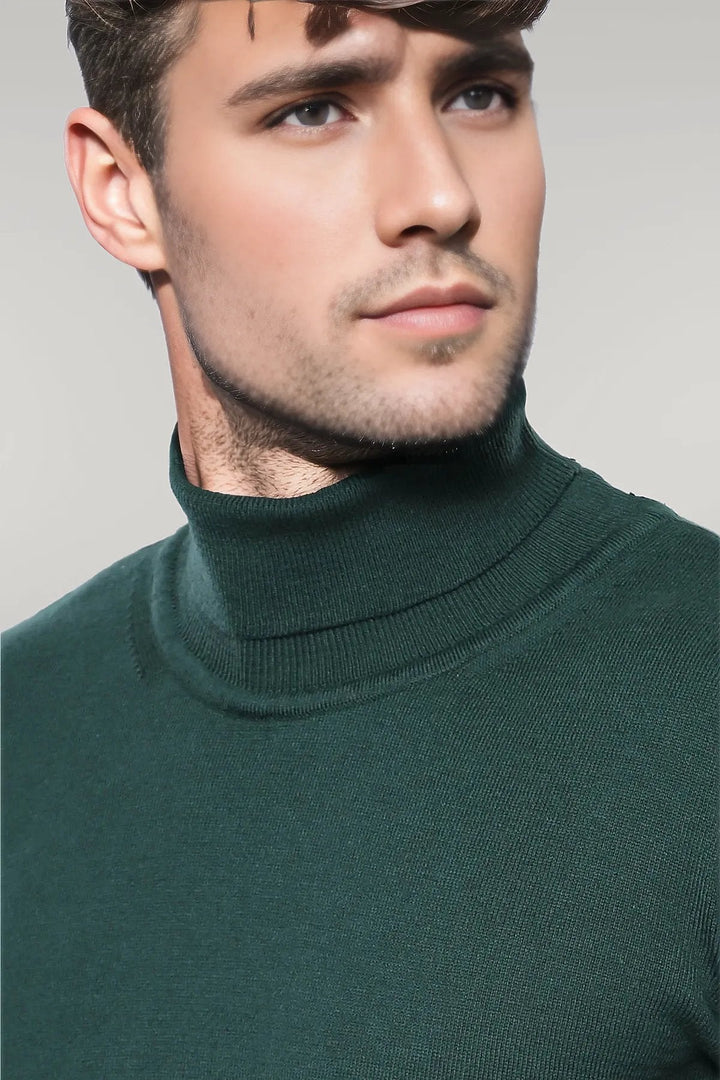 WSS Turtleneck Green Men Sweater  - Singen