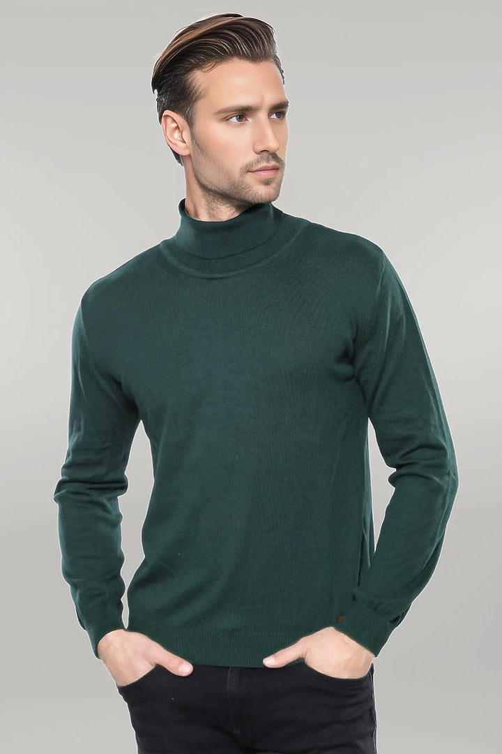 WSS Turtleneck Green Men Sweater  - Singen