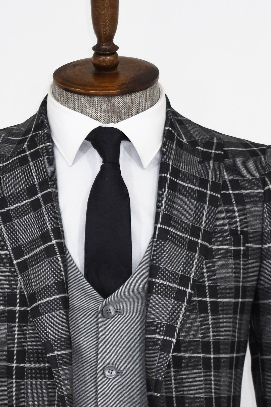 WSS Slim Fit Checked Black Men Suit and Shirt Combination  - Irún