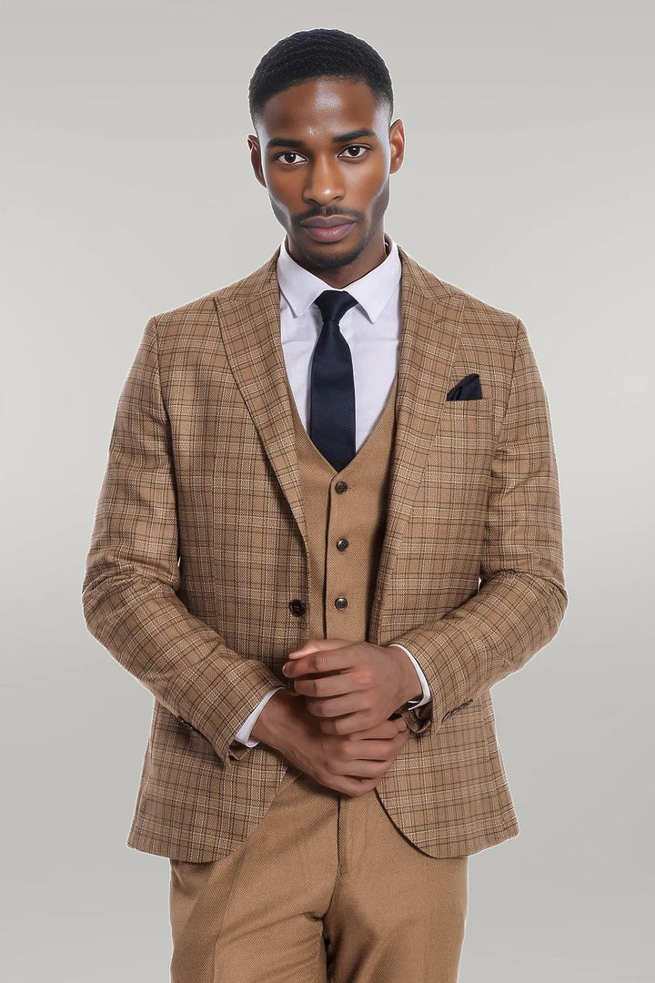 WSS Checked Slim Fit Tan Men Suit  - Singen