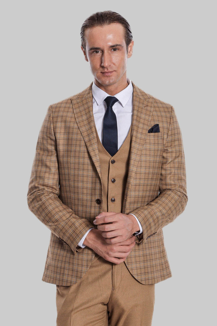WSS Checked Slim Fit Tan Men Suit  - Mayagüez