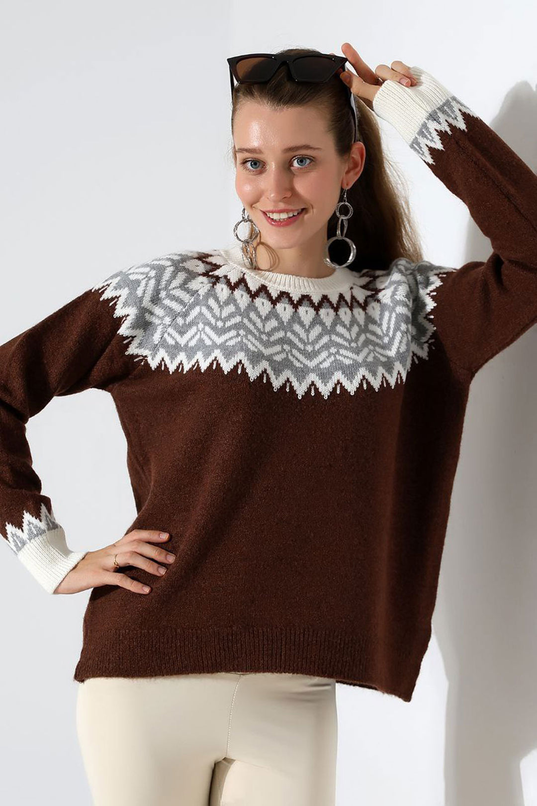 Bitter Coffee Bicycle Neck Snow Patterned Sweater BCES-252028 - Carson