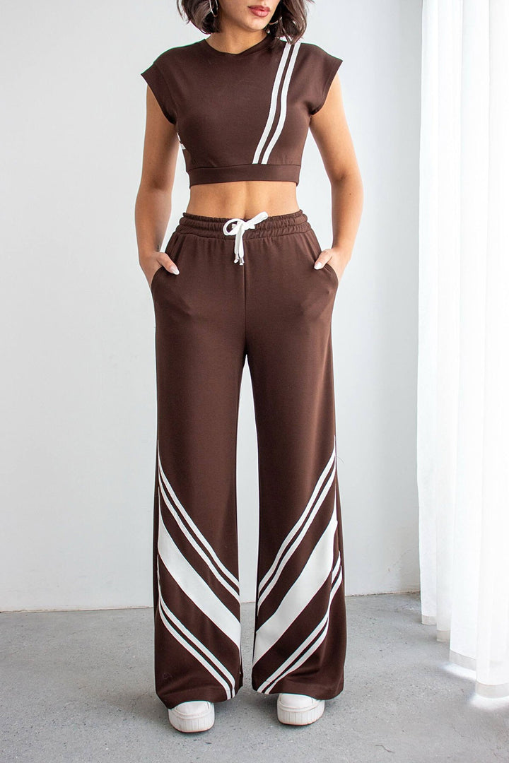 Acı Kahve Çizgili Modal Kumaş Crop Alt Üst Takım - Bergisch Gladbach