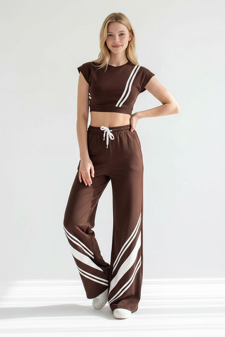 Acı Kahve Çizgili Modal Kumaş Crop Alt Üst Takım - Bergisch Gladbach