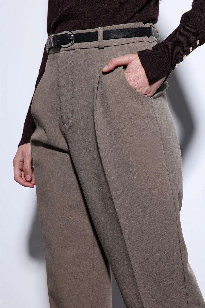 ANT Antioch Open Beige Brushed Women's Pants - Stonecrest