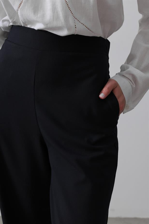RYN Half Elastic Waist Palazzo Pants - Navy Blue - Gravesend