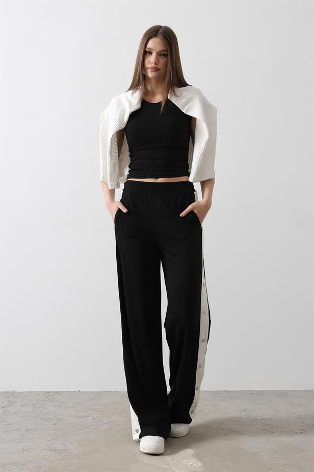 RYN Snap Fastener Detailed Contrast Basic Pants - Black - New Britain