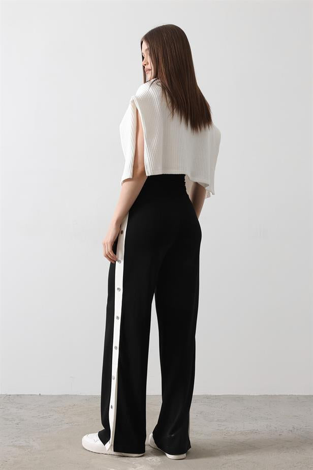 RYN Snap Fastener Detailed Contrast Basic Pants - Black - New Britain