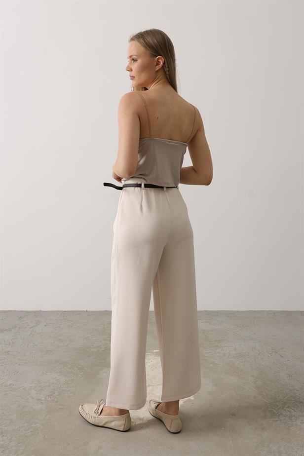RYN Belted Pens Detailed Pants - Beige - Ciudad Valles