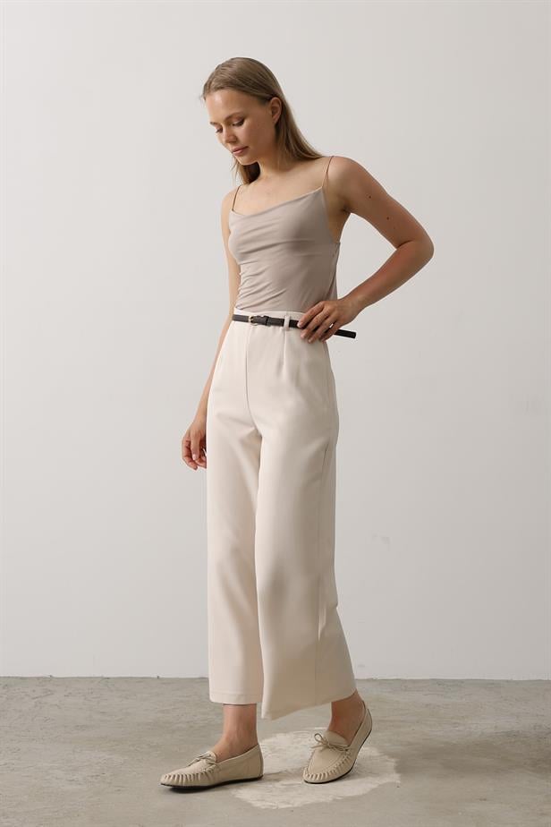RYN Belted Pens Detailed Pants - Beige - Ciudad Valles
