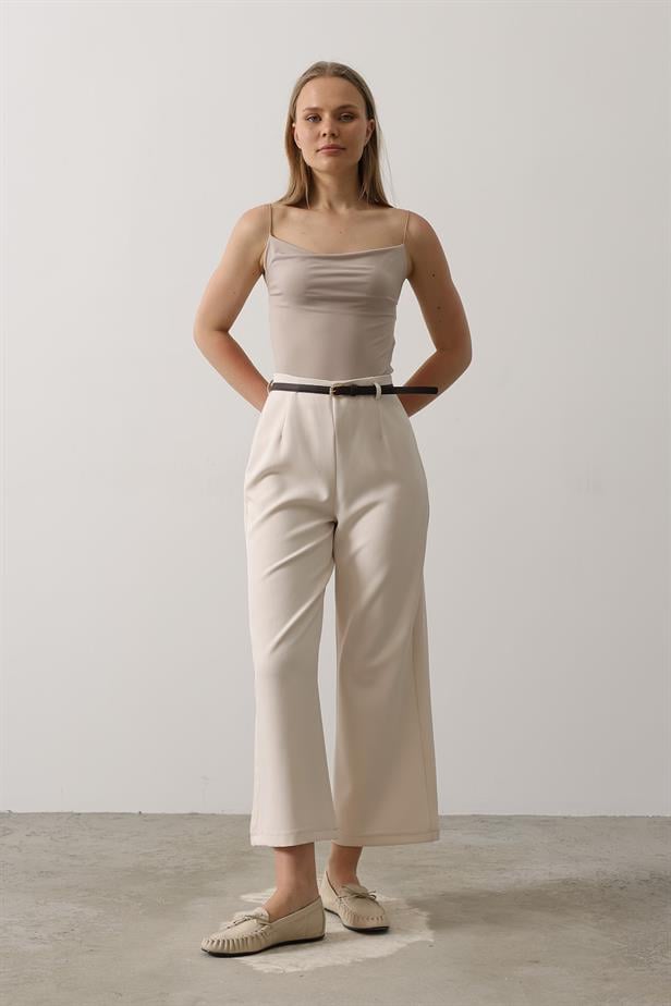 RYN Belted Pens Detailed Pants - Beige - Ciudad Valles