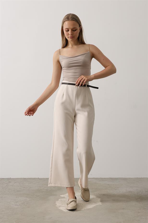 RYN Belted Pens Detailed Pants - Beige - Ciudad Valles