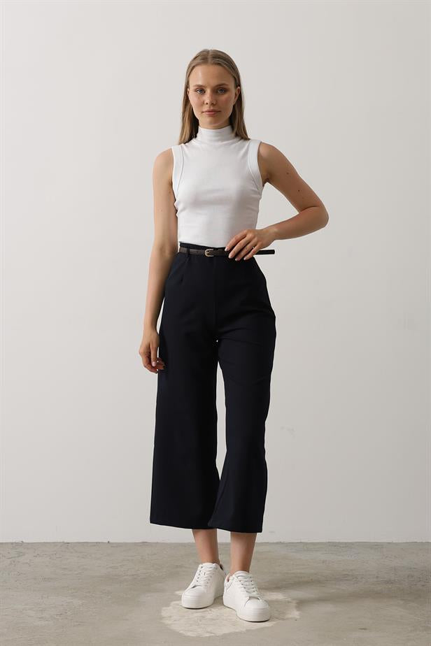 RYN Belted Pens Detailed Pants - Navy - Kallithéa