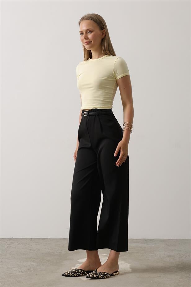 RYN Belted Pens Detailed Pants - Black - Emden