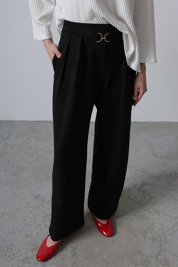 RYN Belted Palazzo Pants - Black - Sykiés