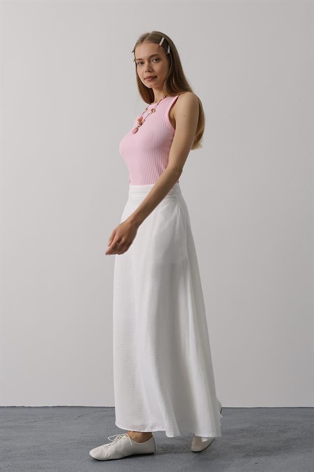 RYN Linen Skirt - White - Merthyr Tudful