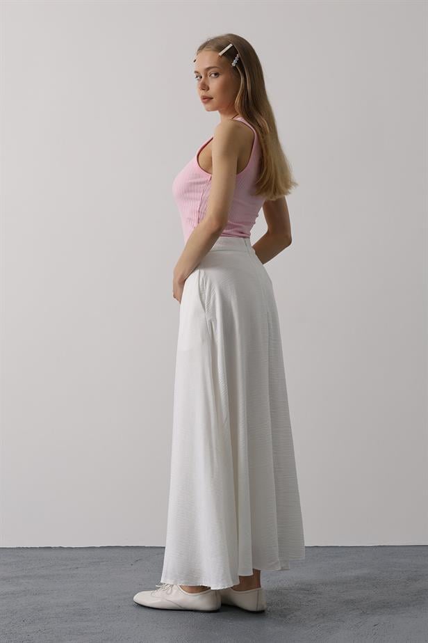 RYN Linen Skirt - White - Merthyr Tudful
