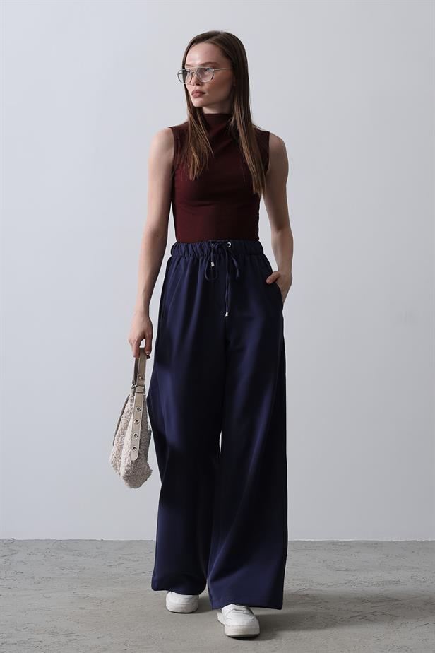 RYN Bird's Eye Detailed Trousers - Navy Blue - Zwijndrecht