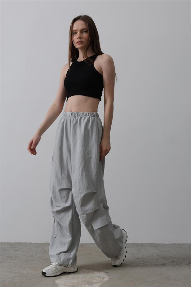 RYN Parachute Cargo Pants - Gray - Bistriţa
