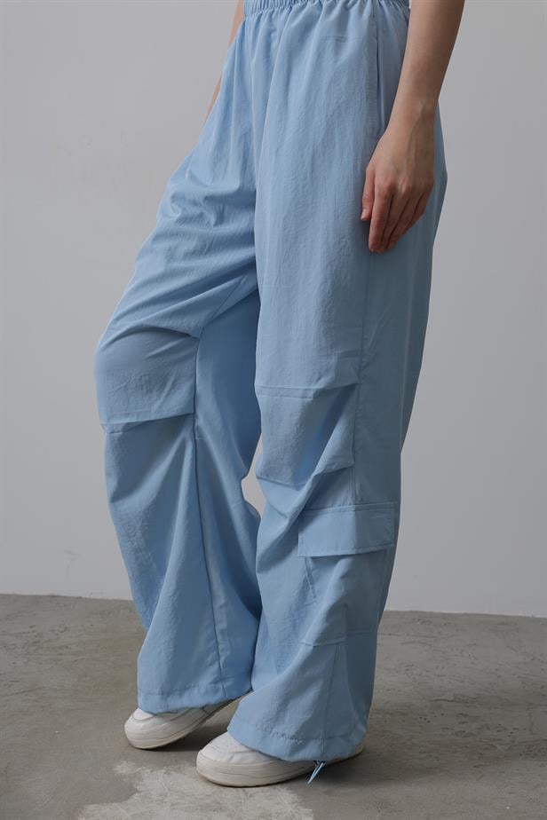 RYN Parachute Cargo Pants - Blue - Zinacantepec